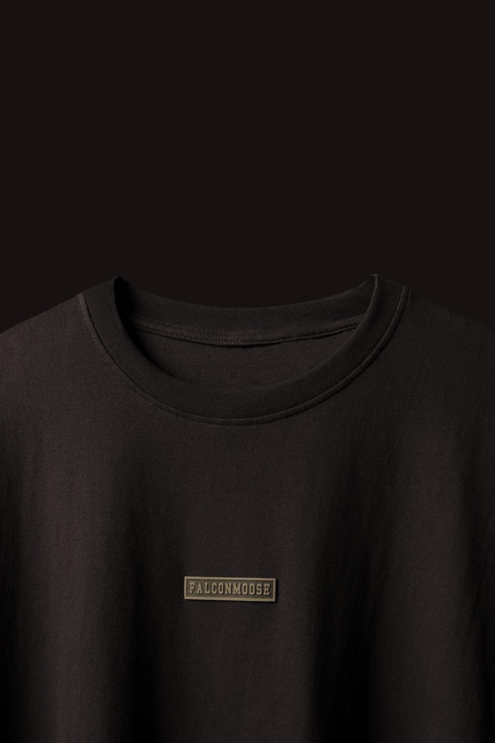 DARK BROWN T-SHIRT